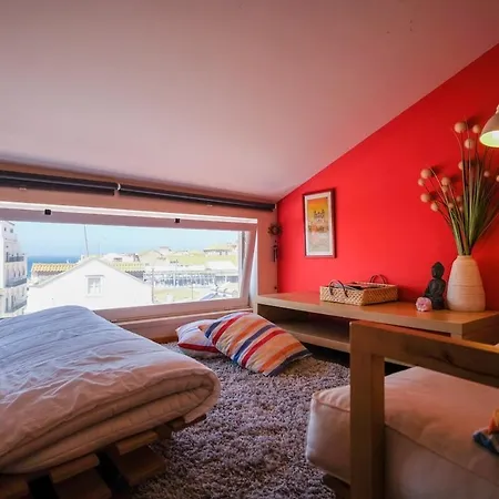 アパート Casa Do Mar- Familiar T3 Duplex Central Com Terraco ナザレ